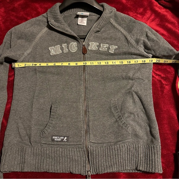 Disneyland Resorts Woman’s Mickey Zip Up Elbow Patches Sweater Size L - Picture 10 of 10